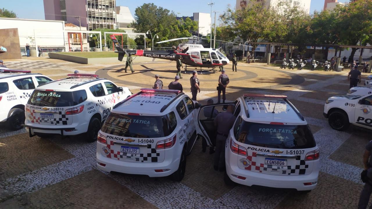 Foto 5 de 13 — Operação conjunta da Polícia Civil e Militar apreende drogas e dinheiro na região de Araraquara
